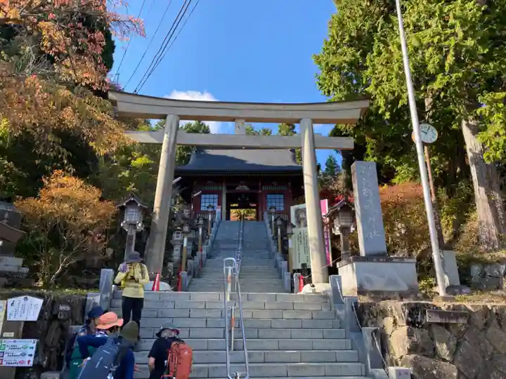 武蔵御嶽神社(東京都)