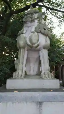 寒川神社の狛犬