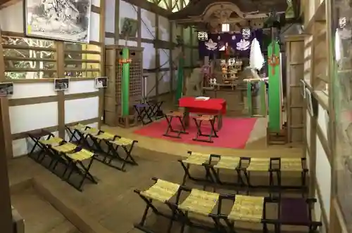 吉川八幡神社の本殿・本堂