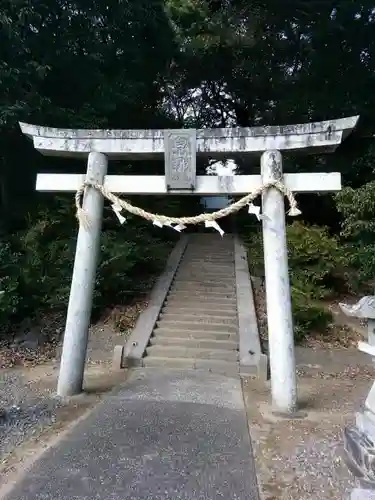 白山神社の鳥居