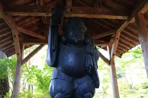  岳温泉神社 の像