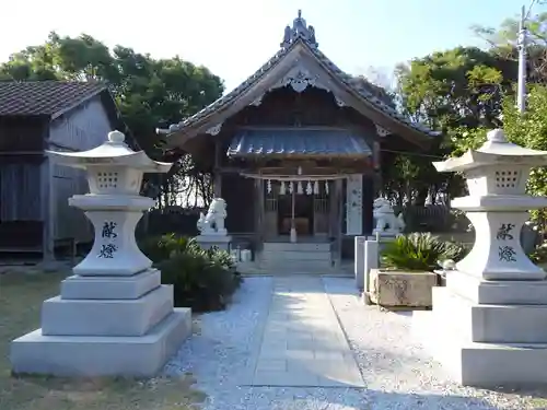 年毛神社の本殿・本堂