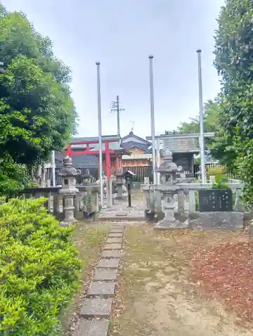五霊神社の{uncategorized: "未分類", other: "その他", undefined: "問題あり", building: "その他建物", grave: "お墓", sacred_gate: "鳥居", guardian: "狛犬", statue: "像", buddha: "仏像", history: "歴史", nature: "自然", garden: "庭園", animal: "動物", pagoda: "塔", temizu: "手水舎", mountain_gate: "山門・神門", sanctuary: "本殿・本堂", subordinate: "末社・摂社", art: "芸術", scenery: "景色", jizo: "地蔵", ema: "絵馬", goshuin: "御朱印", omikuji: "おみくじ", items: "授与品その他", amulet: "お守り", goshuincho: "御朱印帳", eats: "食事", festival: "お祭り", votive_dance: "神楽", shichigosan: "七五三参", wedding: "結婚式", experience: "体験その他", initially: "初詣", around: "周辺", anti_infection: "感染症対策"}