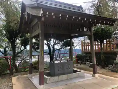 津峯神社の手水舎