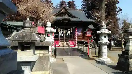 小泉稲荷神社の本殿