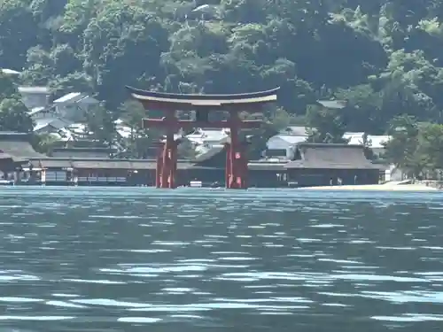 厳島神社(広島県)