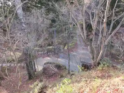石都々古和気神社の周辺
