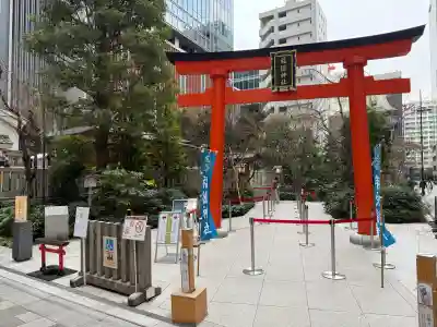 福徳神社(芽吹稲荷)の{uncategorized: "未分類", other: "その他", undefined: "問題あり", building: "その他建物", grave: "お墓", sacred_gate: "鳥居", guardian: "狛犬", statue: "像", buddha: "仏像", history: "歴史", nature: "自然", garden: "庭園", animal: "動物", pagoda: "塔", temizu: "手水舎", mountain_gate: "山門・神門", sanctuary: "本殿・本堂", subordinate: "末社・摂社", art: "芸術", scenery: "景色", jizo: "地蔵", ema: "絵馬", goshuin: "御朱印", omikuji: "おみくじ", items: "授与品その他", amulet: "お守り", goshuincho: "御朱印帳", eats: "食事", festival: "お祭り", votive_dance: "神楽", shichigosan: "七五三参", wedding: "結婚式", experience: "体験その他", initially: "初詣", around: "周辺", anti_infection: "感染症対策"}