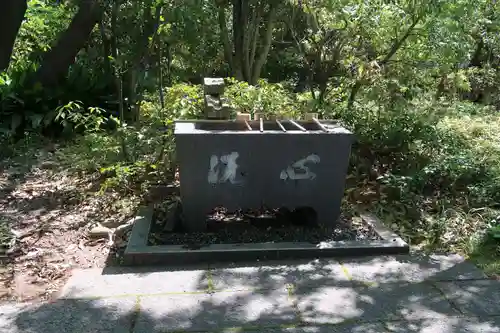 泉増院の手水舎