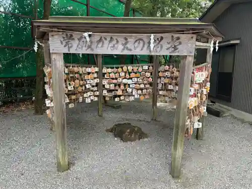 雄山神社前立社壇の絵馬