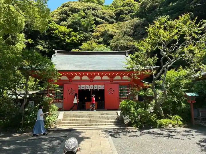 荏柄天神社の{uncategorized: "未分類", other: "その他", undefined: "問題あり", building: "その他建物", grave: "お墓", sacred_gate: "鳥居", guardian: "狛犬", statue: "像", buddha: "仏像", history: "歴史", nature: "自然", garden: "庭園", animal: "動物", pagoda: "塔", temizu: "手水舎", mountain_gate: "山門・神門", sanctuary: "本殿・本堂", subordinate: "末社・摂社", art: "芸術", scenery: "景色", jizo: "地蔵", ema: "絵馬", goshuin: "御朱印", omikuji: "おみくじ", items: "授与品その他", amulet: "お守り", goshuincho: "御朱印帳", eats: "食事", festival: "お祭り", votive_dance: "神楽", shichigosan: "七五三参", wedding: "結婚式", experience: "体験その他", initially: "初詣", around: "周辺", anti_infection: "感染症対策"}