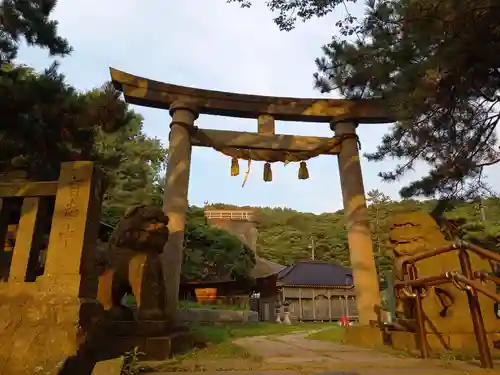 白山神社の鳥居