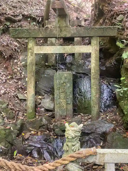 脳天大神龍王院(奈良県)