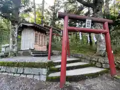 新屋山神社奥宮(山梨県)