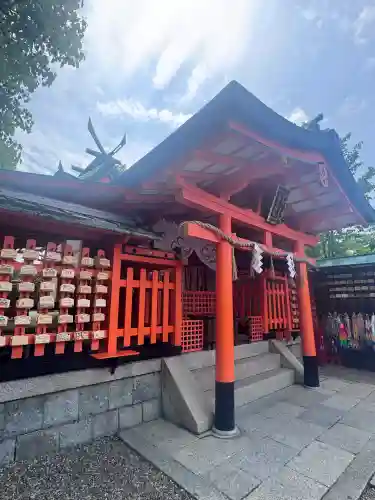 東丸神社の{uncategorized: "未分類", other: "その他", undefined: "問題あり", building: "その他建物", grave: "お墓", sacred_gate: "鳥居", guardian: "狛犬", statue: "像", buddha: "仏像", history: "歴史", nature: "自然", garden: "庭園", animal: "動物", pagoda: "塔", temizu: "手水舎", mountain_gate: "山門・神門", sanctuary: "本殿・本堂", subordinate: "末社・摂社", art: "芸術", scenery: "景色", jizo: "地蔵", ema: "絵馬", goshuin: "御朱印", omikuji: "おみくじ", items: "授与品その他", amulet: "お守り", goshuincho: "御朱印帳", eats: "食事", festival: "お祭り", votive_dance: "神楽", shichigosan: "七五三参", wedding: "結婚式", experience: "体験その他", initially: "初詣", around: "周辺", anti_infection: "感染症対策"}