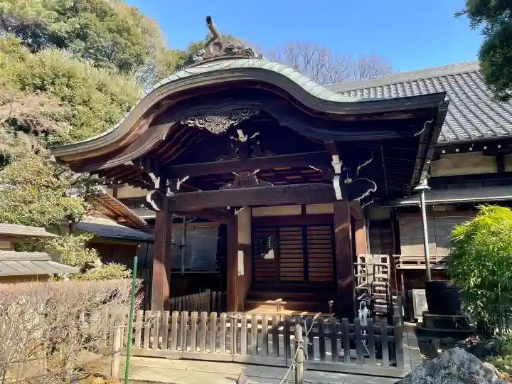 東長谷寺 薬王院の{uncategorized: "未分類", other: "その他", undefined: "問題あり", building: "その他建物", grave: "お墓", sacred_gate: "鳥居", guardian: "狛犬", statue: "像", buddha: "仏像", history: "歴史", nature: "自然", garden: "庭園", animal: "動物", pagoda: "塔", temizu: "手水舎", mountain_gate: "山門・神門", sanctuary: "本殿・本堂", subordinate: "末社・摂社", art: "芸術", scenery: "景色", jizo: "地蔵", ema: "絵馬", goshuin: "御朱印", omikuji: "おみくじ", items: "授与品その他", amulet: "お守り", goshuincho: "御朱印帳", eats: "食事", festival: "お祭り", votive_dance: "神楽", shichigosan: "七五三参", wedding: "結婚式", experience: "体験その他", initially: "初詣", around: "周辺", anti_infection: "感染症対策"}