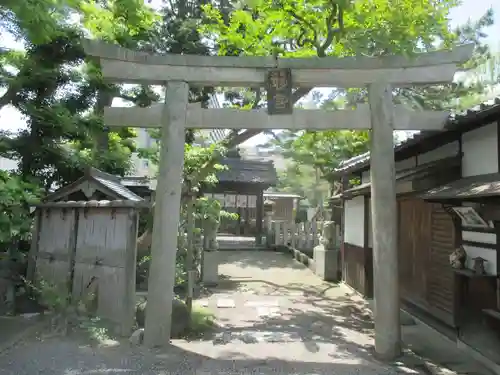 龍王宮秀郷社（橋守神社）の鳥居