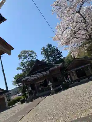 机﨑神社の本殿・本堂