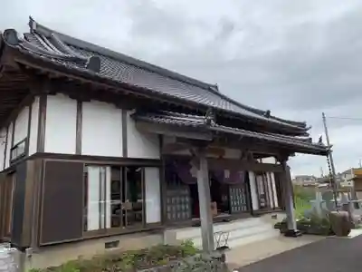 医光寺の本殿・本堂