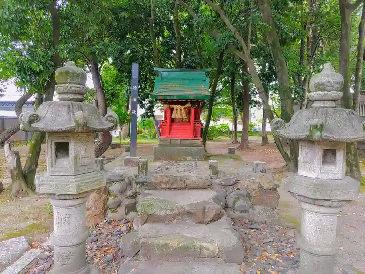 高牟神社(瀬古)の末社・摂社
