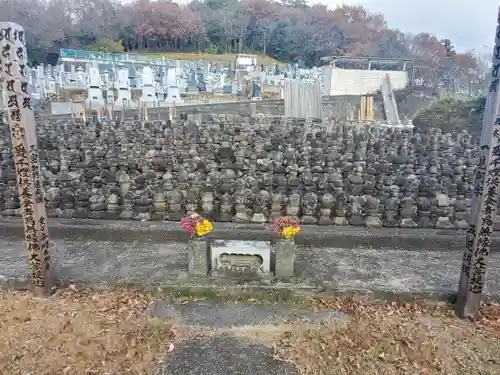 無量院の塔