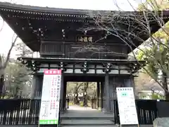 東漸寺の山門