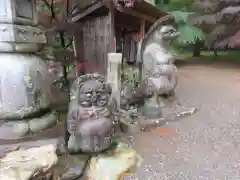 華厳寺の像