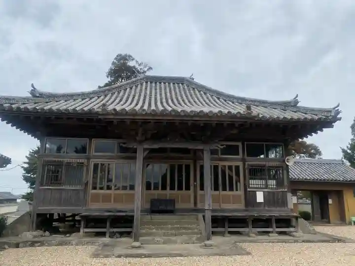 淡路国分寺の{uncategorized: "未分類", other: "その他", undefined: "問題あり", building: "その他建物", grave: "お墓", sacred_gate: "鳥居", guardian: "狛犬", statue: "像", buddha: "仏像", history: "歴史", nature: "自然", garden: "庭園", animal: "動物", pagoda: "塔", temizu: "手水舎", mountain_gate: "山門・神門", sanctuary: "本殿・本堂", subordinate: "末社・摂社", art: "芸術", scenery: "景色", jizo: "地蔵", ema: "絵馬", goshuin: "御朱印", omikuji: "おみくじ", items: "授与品その他", amulet: "お守り", goshuincho: "御朱印帳", eats: "食事", festival: "お祭り", votive_dance: "神楽", shichigosan: "七五三参", wedding: "結婚式", experience: "体験その他", initially: "初詣", around: "周辺", anti_infection: "感染症対策"}