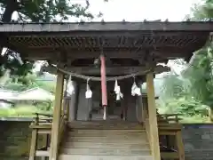 霞露ケ岳神社の本殿