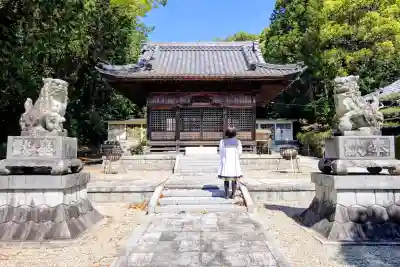 八柱社の{uncategorized: "未分類", other: "その他", undefined: "問題あり", building: "その他建物", grave: "お墓", sacred_gate: "鳥居", guardian: "狛犬", statue: "像", buddha: "仏像", history: "歴史", nature: "自然", garden: "庭園", animal: "動物", pagoda: "塔", temizu: "手水舎", mountain_gate: "山門・神門", sanctuary: "本殿・本堂", subordinate: "末社・摂社", art: "芸術", scenery: "景色", jizo: "地蔵", ema: "絵馬", goshuin: "御朱印", omikuji: "おみくじ", items: "授与品その他", amulet: "お守り", goshuincho: "御朱印帳", eats: "食事", festival: "お祭り", votive_dance: "神楽", shichigosan: "七五三参", wedding: "結婚式", experience: "体験その他", initially: "初詣", around: "周辺", anti_infection: "感染症対策"}