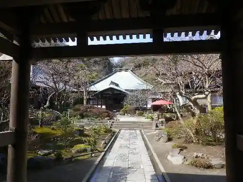 海蔵寺の山門