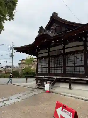 宇治神社の{uncategorized: "未分類", other: "その他", undefined: "問題あり", building: "その他建物", grave: "お墓", sacred_gate: "鳥居", guardian: "狛犬", statue: "像", buddha: "仏像", history: "歴史", nature: "自然", garden: "庭園", animal: "動物", pagoda: "塔", temizu: "手水舎", mountain_gate: "山門・神門", sanctuary: "本殿・本堂", subordinate: "末社・摂社", art: "芸術", scenery: "景色", jizo: "地蔵", ema: "絵馬", goshuin: "御朱印", omikuji: "おみくじ", items: "授与品その他", amulet: "お守り", goshuincho: "御朱印帳", eats: "食事", festival: "お祭り", votive_dance: "神楽", shichigosan: "七五三参", wedding: "結婚式", experience: "体験その他", initially: "初詣", around: "周辺", anti_infection: "感染症対策"}