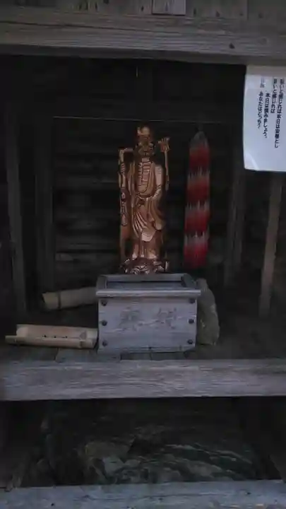 香山昇竜大観音の像