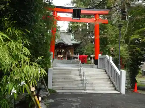 白笹稲荷神社の鳥居