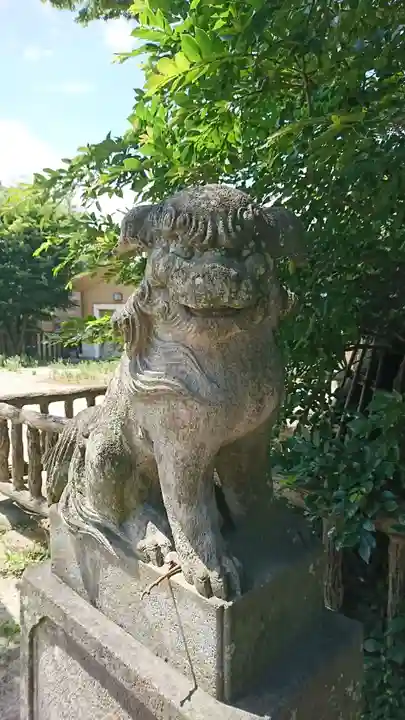 豊田神社の狛犬