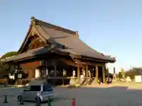 西大寺の本殿・本堂