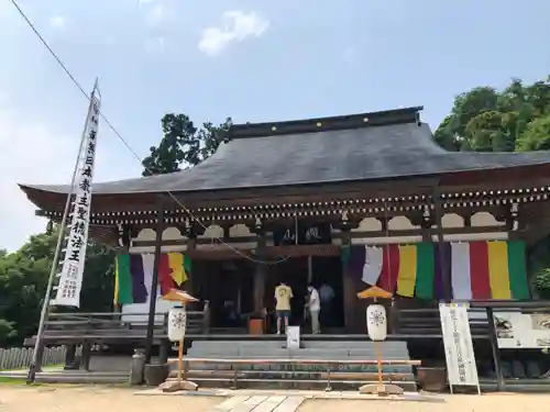 観音正寺の本殿