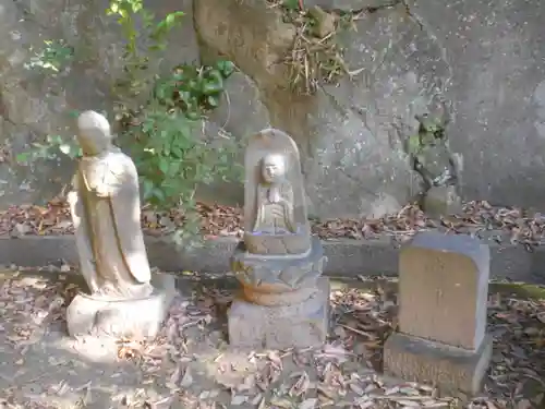 田越神明社（桜山神明社下社）の仏像