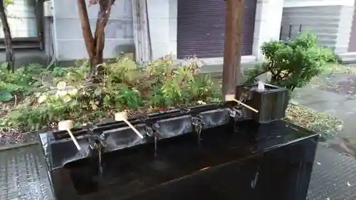 善知鳥神社の手水