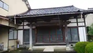 棟岳寺の本殿・本堂