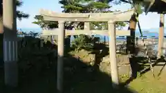 諏訪神社の鳥居