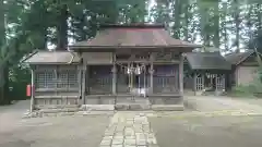 宇那禰神社の本殿