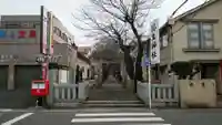 弥生神社の山門・神門