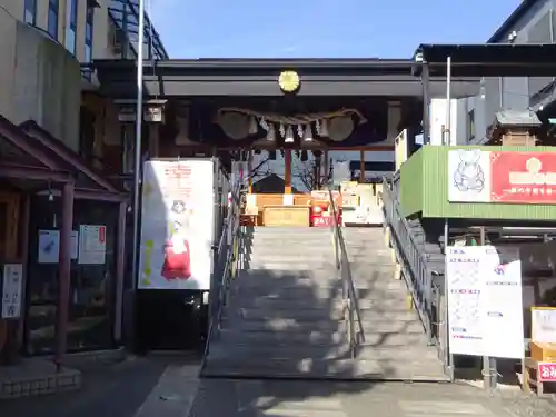 菊名神社の本殿・本堂