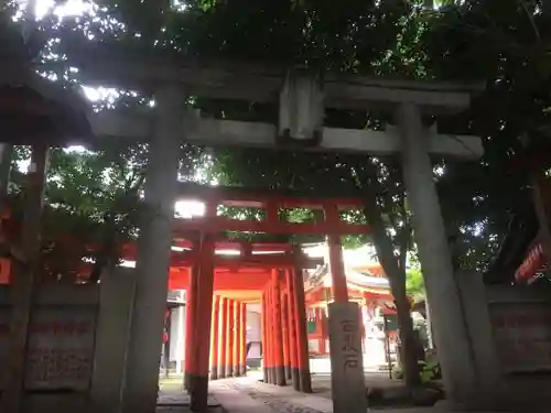 豊栄稲荷神社の鳥居