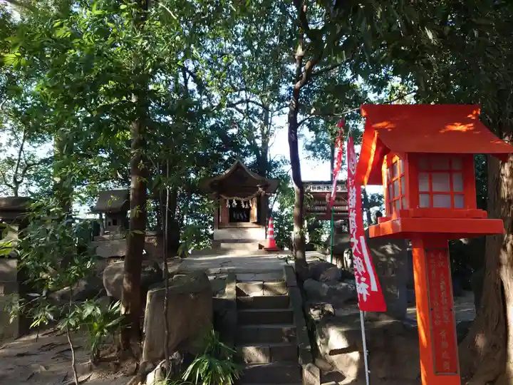 上野総社神社の末社・摂社