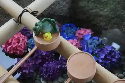 阿久津「田村神社」（郡山市阿久津町）旧社名：伊豆箱根三嶋三社の手水舎