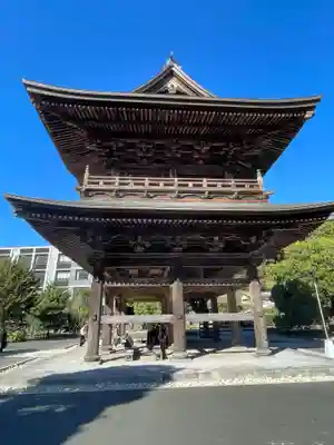 梶原景時と建長寺の三門。心が清浄になる三解脱門