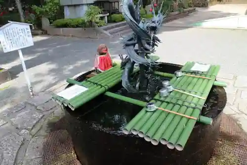 成相寺の手水舎