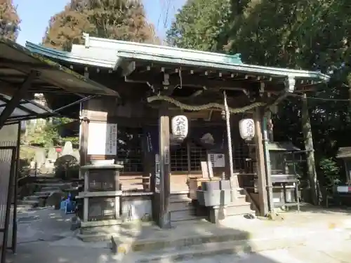 竜光寺の本殿